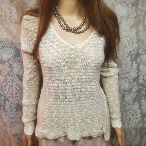 Abercrombie and Fitch Light Weight Sheer Sweater White Size M